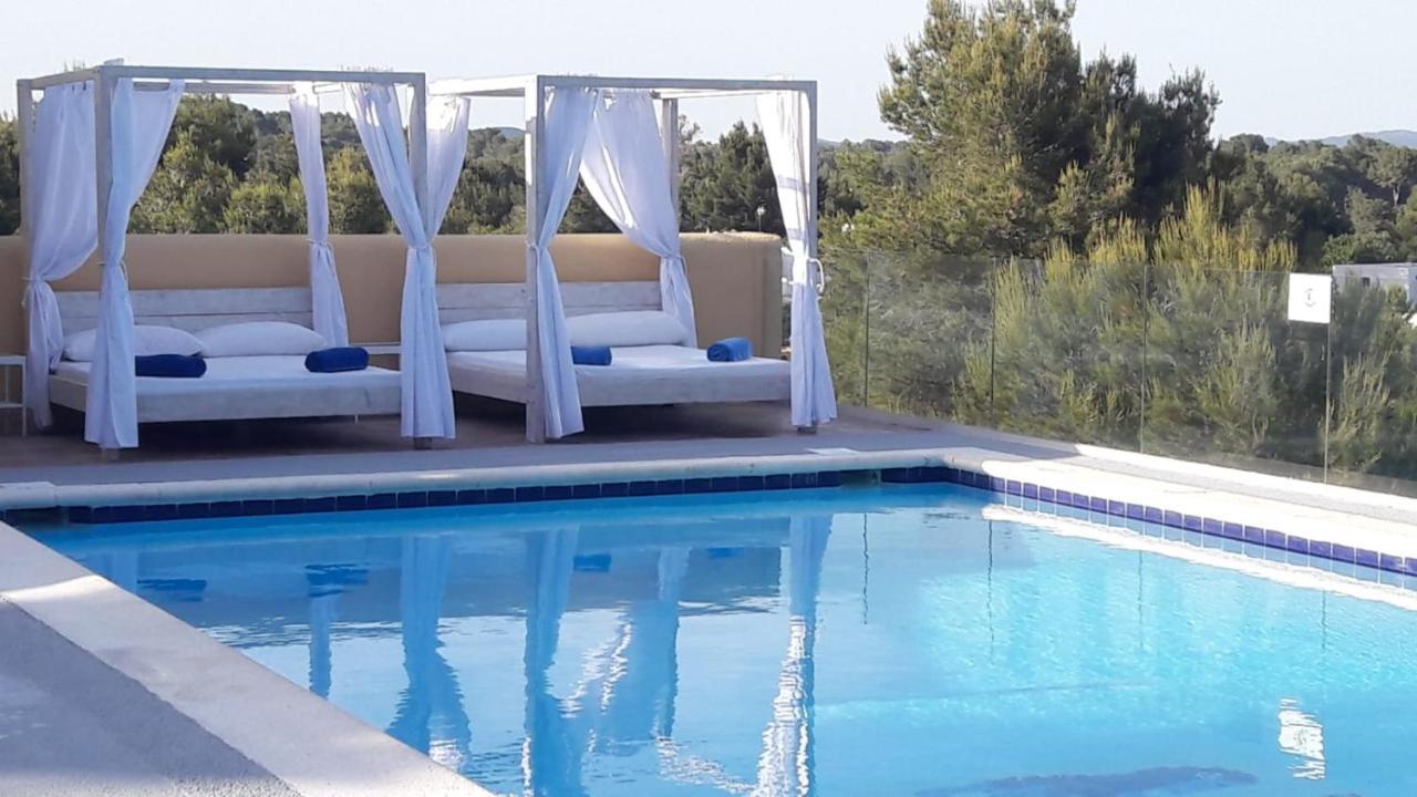Casely Villa *